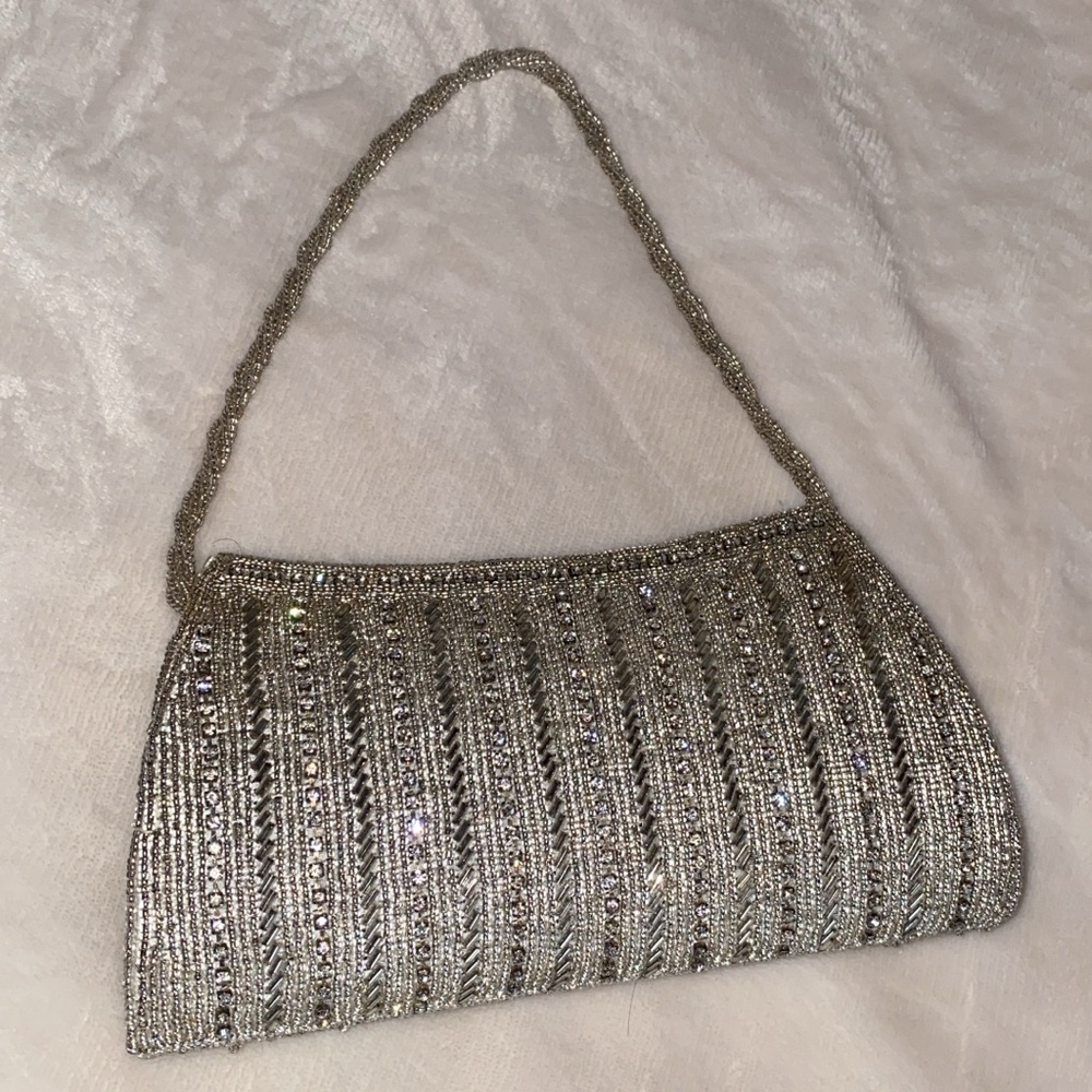 Shiny purse